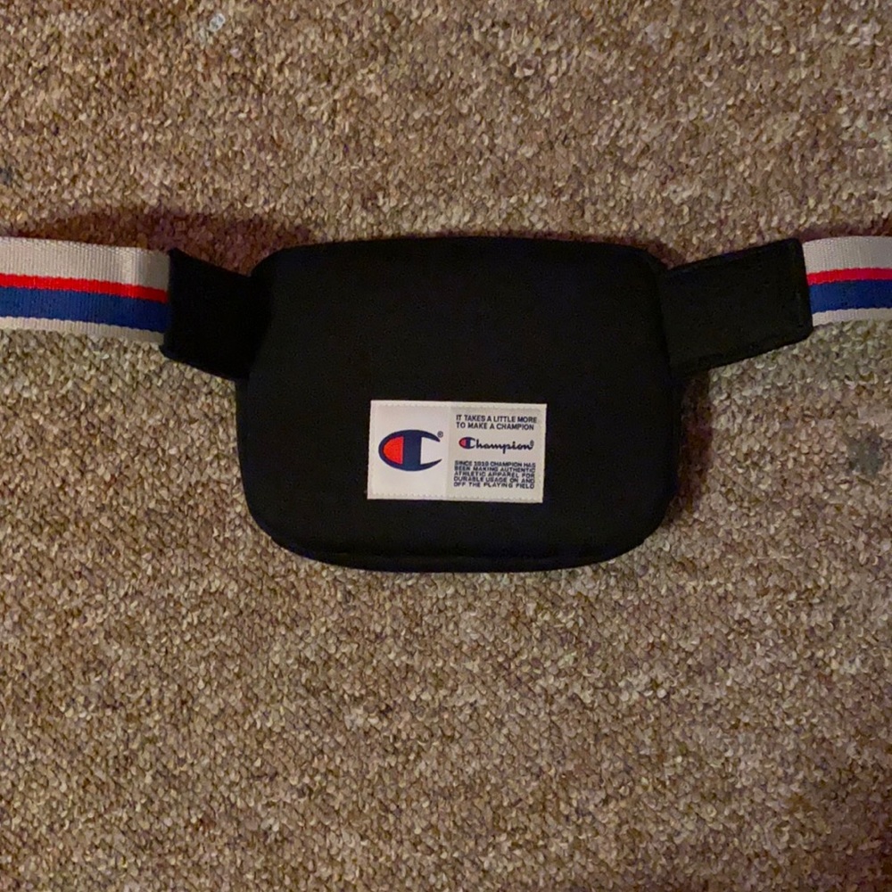Champion Fanny Pack